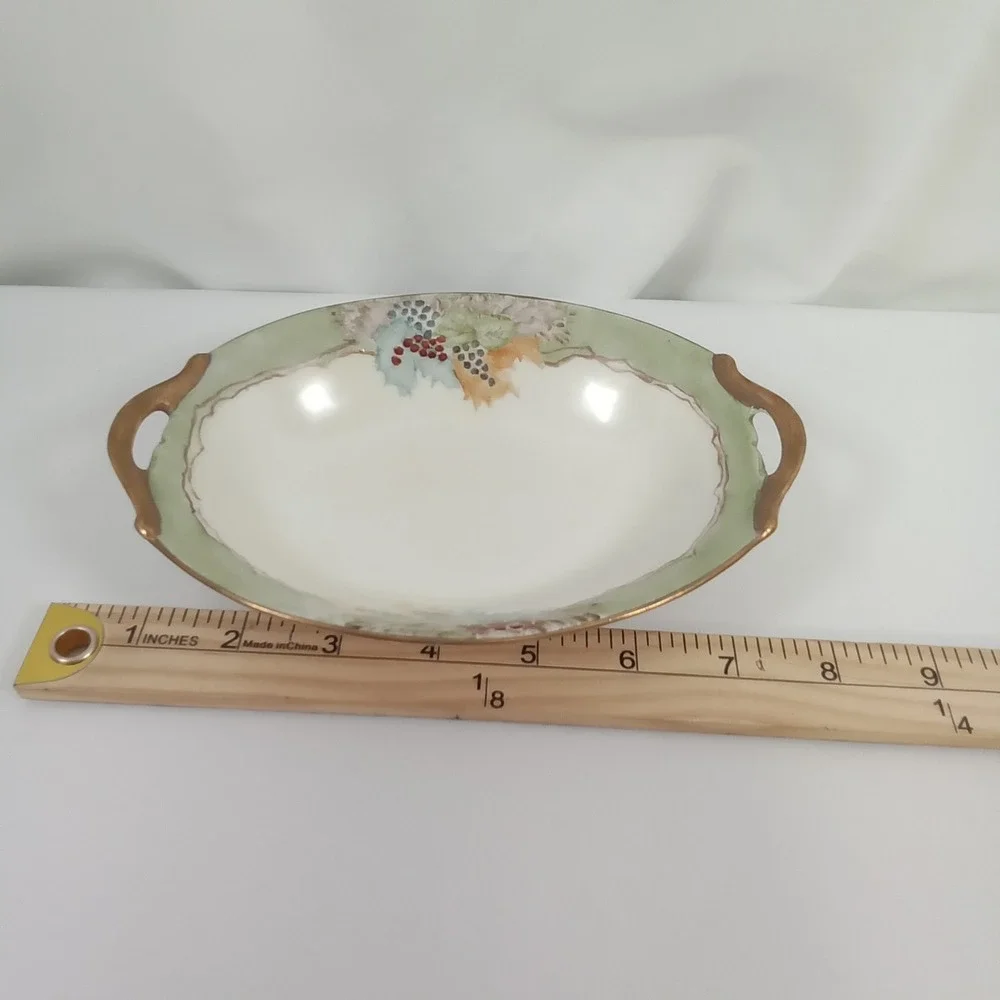 Vintage Hand Painted Porcelain Nut Dish Grapes Gold‎ Handles Japan Oval 7.75in
